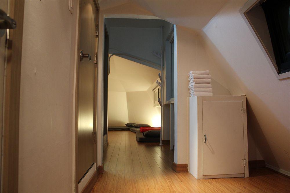 B My Guesthouse Сеул Екстериор снимка